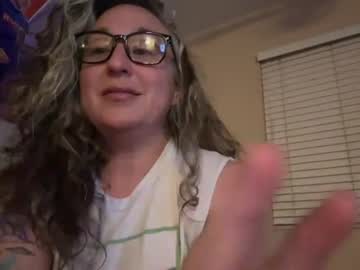 aliengirlmerc