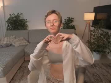 valoriehennesy